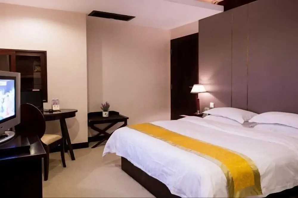 Хойчжоу: Crystal Hotel