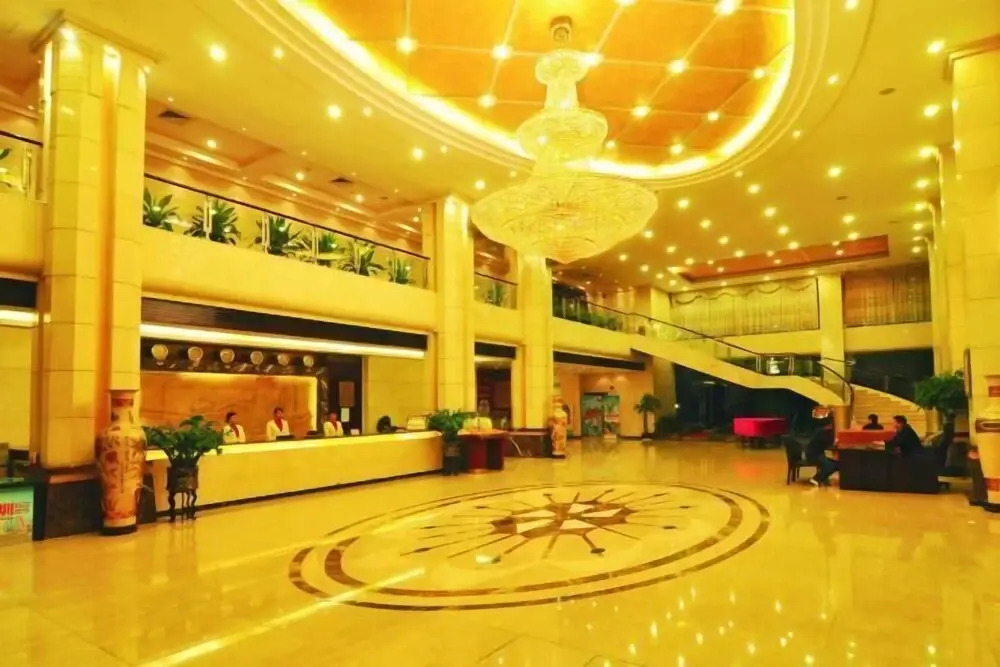 Хойчжоу: Crystal Hotel