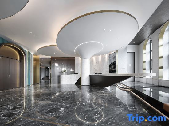 Далянь: Ibis Styles Hotel (Dalian Railway Station Qingniwa Bridge)