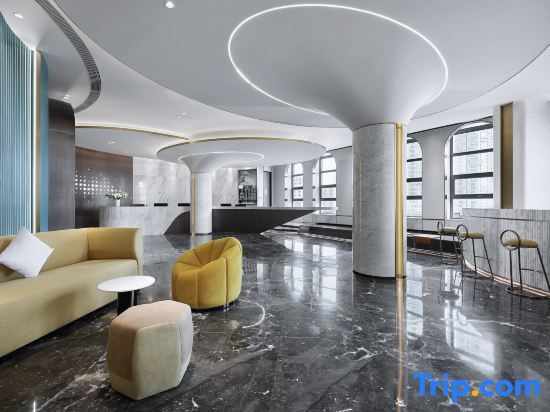 Далянь: Ibis Styles Hotel (Dalian Railway Station Qingniwa Bridge)