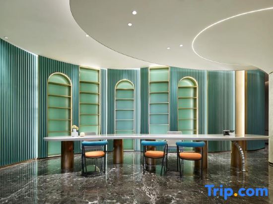 Далянь: Ibis Styles Hotel (Dalian Railway Station Qingniwa Bridge)