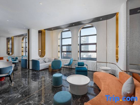 Далянь: Ibis Styles Hotel (Dalian Railway Station Qingniwa Bridge)