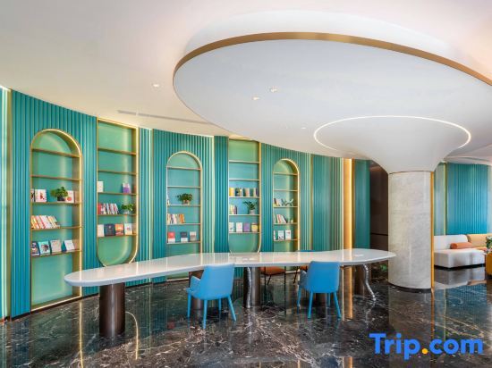 Далянь: Ibis Styles Hotel (Dalian Railway Station Qingniwa Bridge)