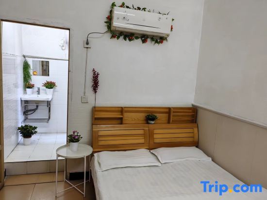 Ухань: Jinqiao Apartment