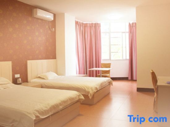 Лунъянь: Longteng Apartment