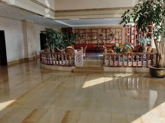 Цюйцзин: Jubao Hotel
