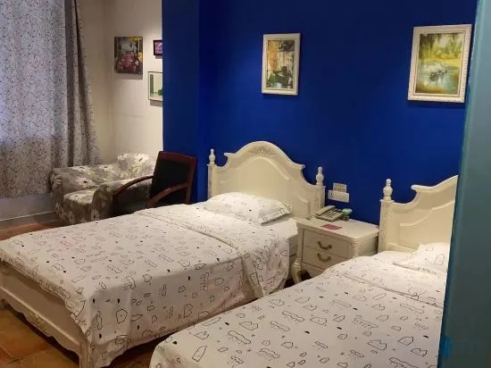 Луань: promise  french  Inn
