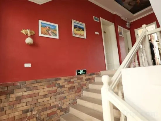 Луань: promise  french  Inn