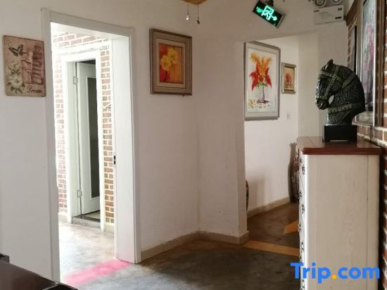 Луань: promise  french  Inn