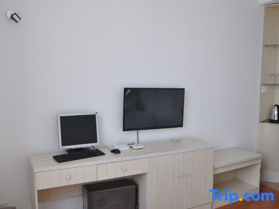 Синин: Amdo Express Hotel