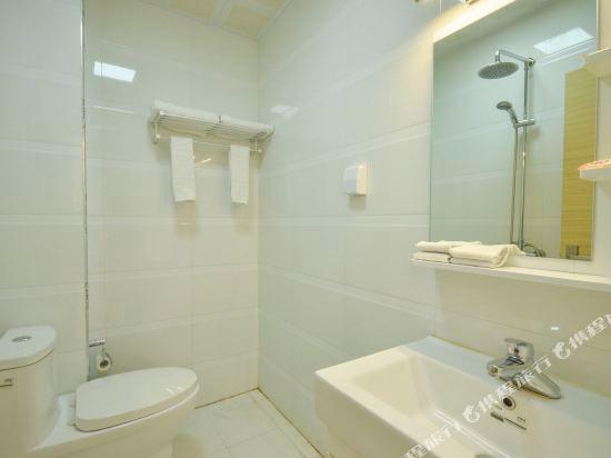 Синин: Amdo Express Hotel