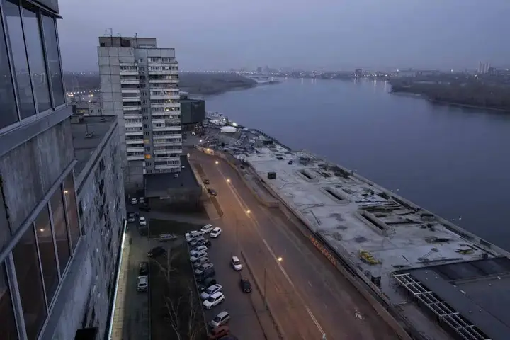 Красноярск: Comfort Deluxe - Dubrovinskogo