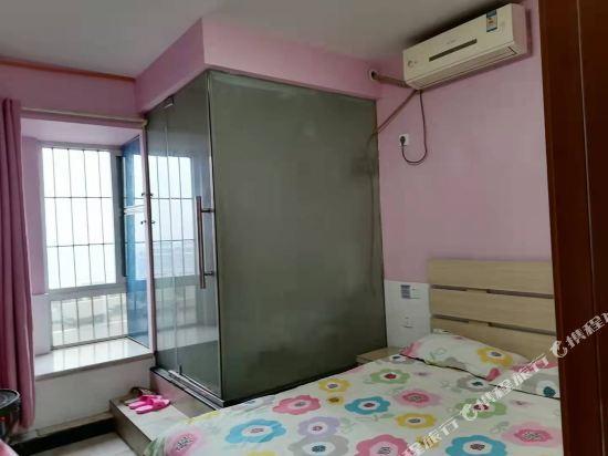 Чунцин: Jiangwen Apartment
