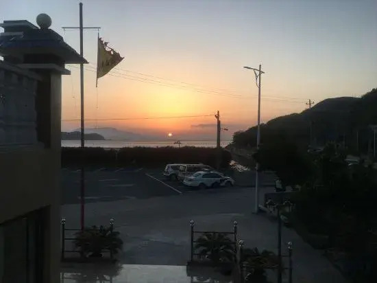 Чжоушань: Taohuadao Tianlong Villa Beach Hotel