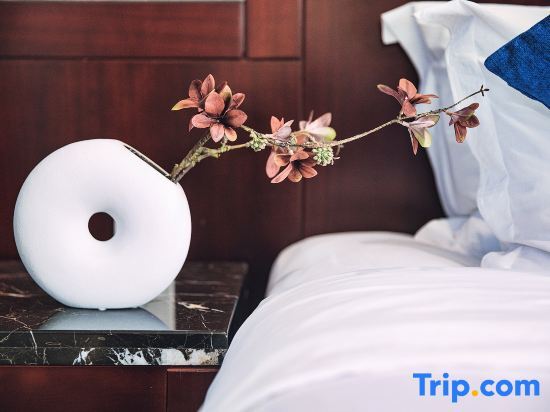 Шиянь: Danjiangkou Hanshui Shanju Hotel