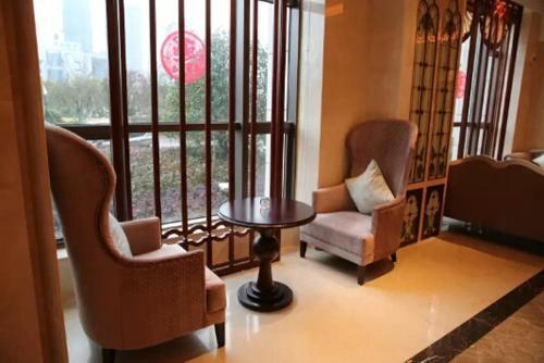 Тайчжоу: Pengxin International Hotel