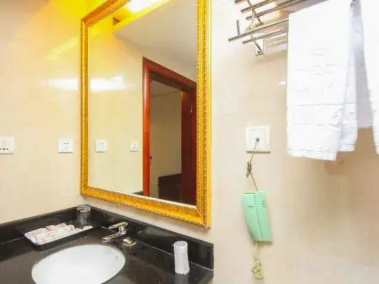 Тайчжоу: Jiangyan Harmony 168 Business Hotel