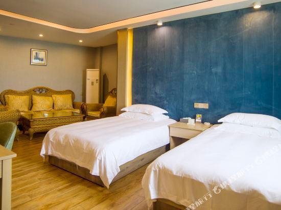 Чжоушань: Xinrong Hotel