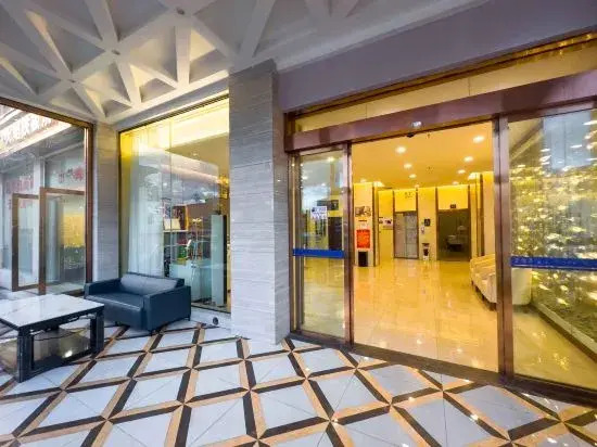 Сертар: Crown Boutique Hotel