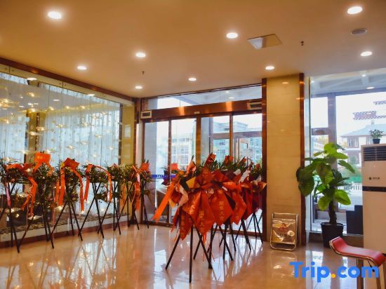 Сертар: Crown Boutique Hotel
