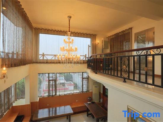 Чжухай: Apartment In Qiao