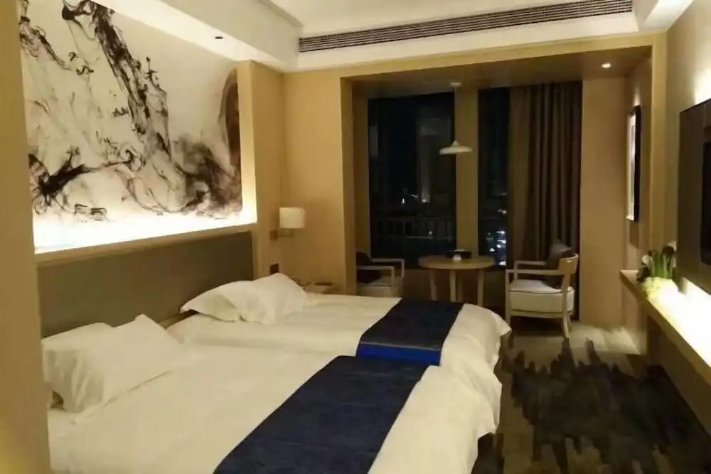 Фучжоу: Ling Jiang Hotel