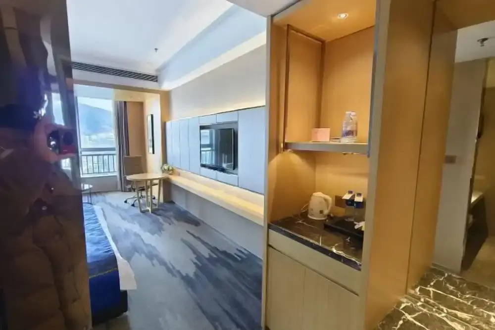 Фучжоу: Ling Jiang Hotel