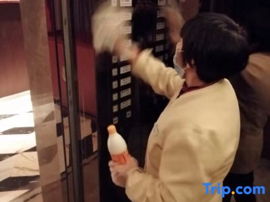 Цзиньхуа: Zhejiang Jiapai Hotel (Jinhua City Government Store)