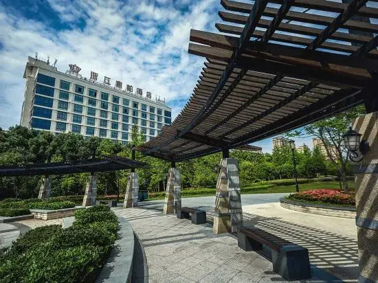 Цзиньхуа: Zhejiang Jiapai Hotel (Jinhua City Government Store)
