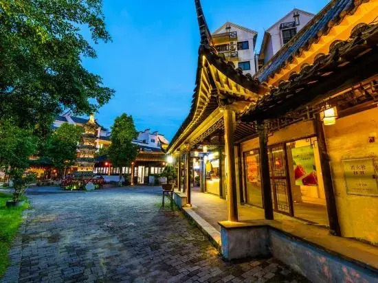 Цзиньюань: Yingde Liyang Gorge Liquan Riverview Resort