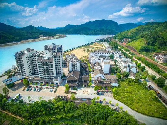 Цзиньюань: Yingde Liyang Gorge Liquan Riverview Resort