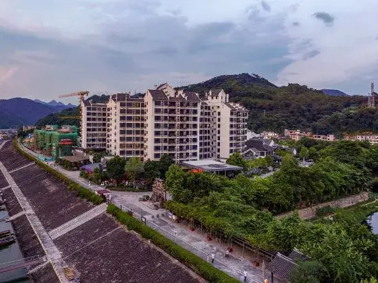 Цзиньюань: Yingde Liyang Gorge Liquan Riverview Resort