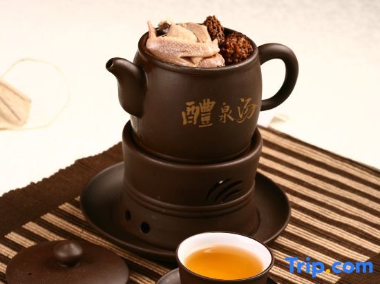 Цзиньюань: Yingde Liyang Gorge Liquan Riverview Resort