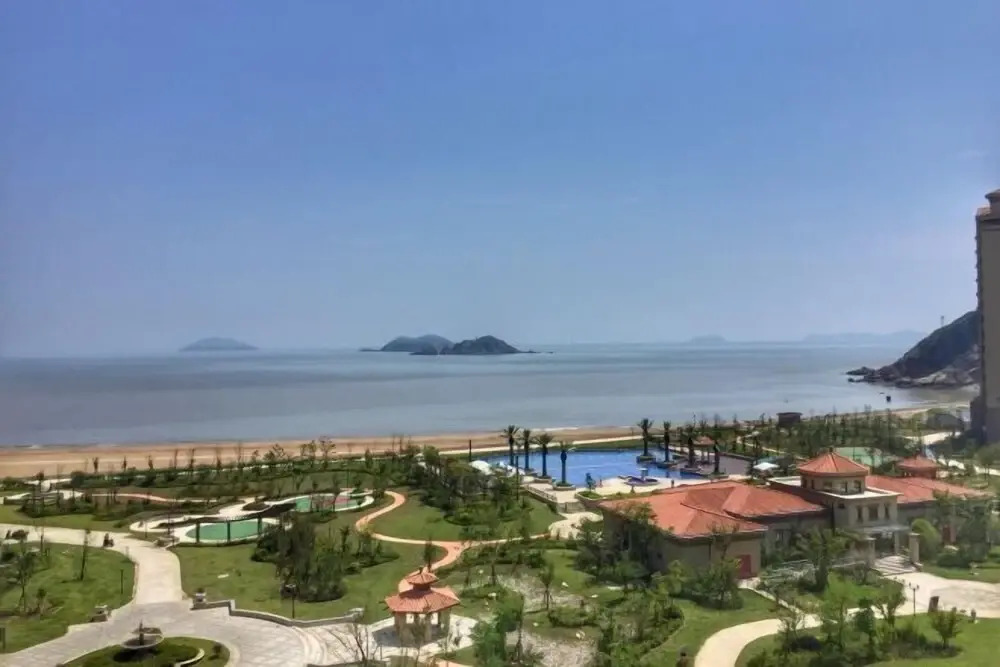 Чжоушань: Qingnian Yuesha Holiday Apartment