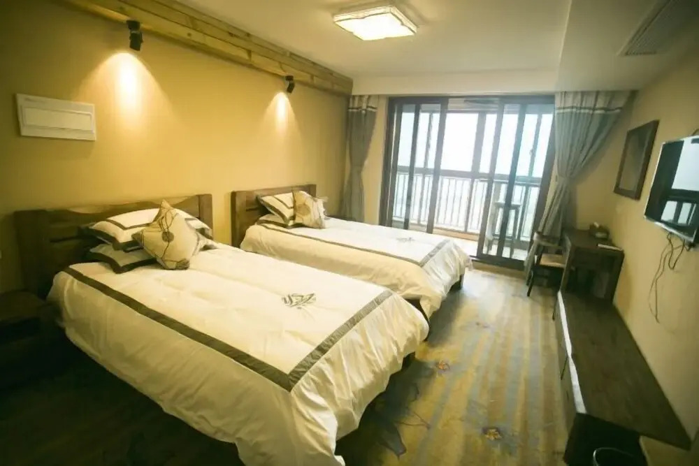 Чжоушань: Qingnian Yuesha Holiday Apartment