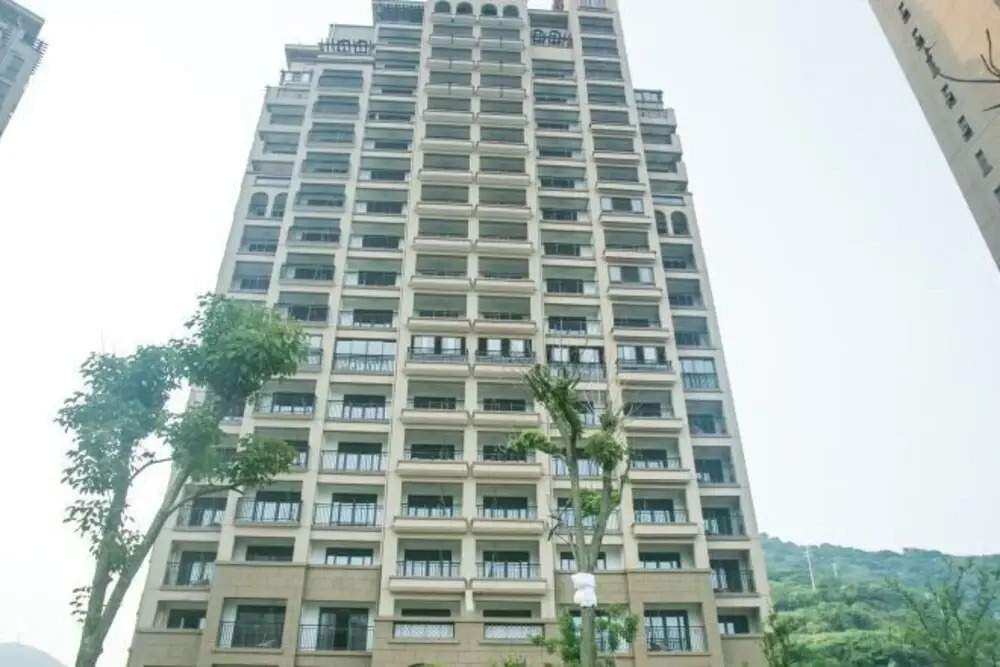 Чжоушань: Qingnian Yuesha Holiday Apartment
