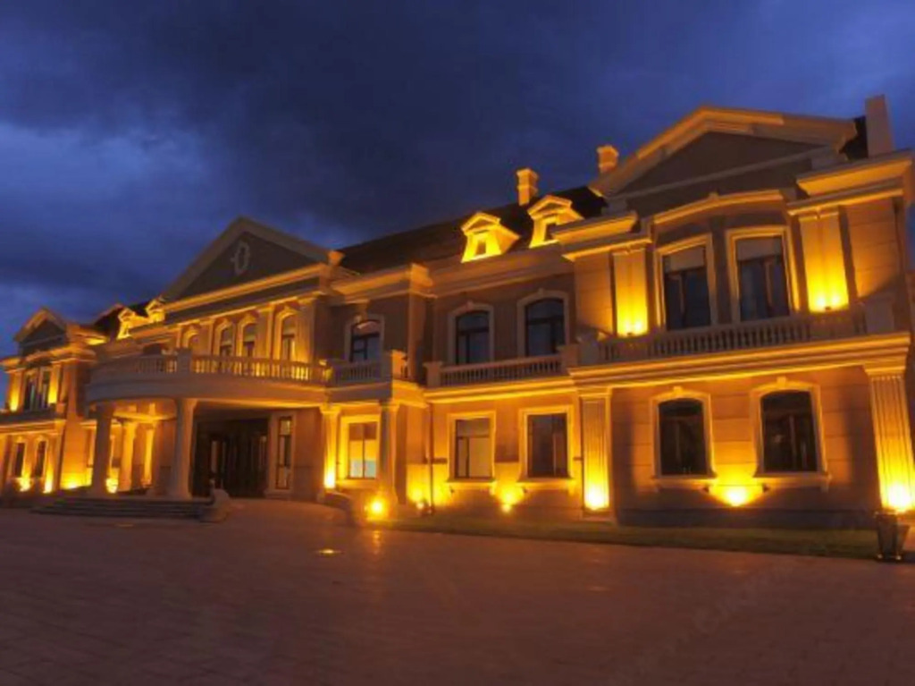 Хэйхэ: Heihe Yinjian Jianguo Hotel
