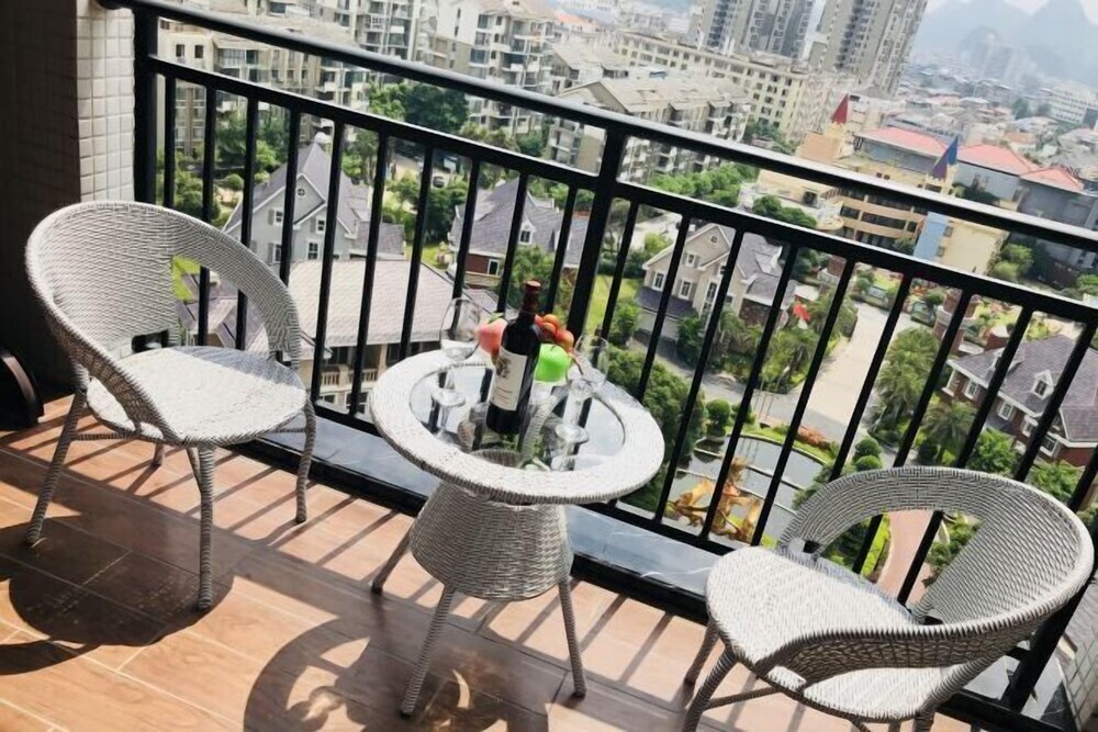 Гуйлинь: Holiday Inn Guilin Windsor (Lingui Wanda Plaza Liangjiang Airport)