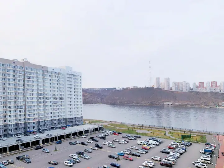 Красноярск: Династия на улице Лесников 25