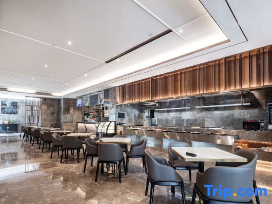 Ваньнин: Chengjie Business Hotel (Wanning City Center High-speed Railway Station)