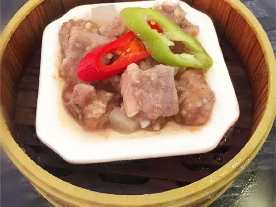 Ваньнин: Chengjie Business Hotel (Wanning City Center High-speed Railway Station)