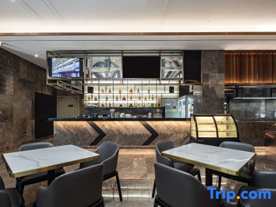 Ваньнин: Chengjie Business Hotel (Wanning City Center High-speed Railway Station)