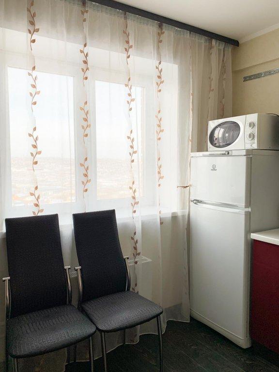 Красноярск: Династия на улице Любы Шевцовой 84