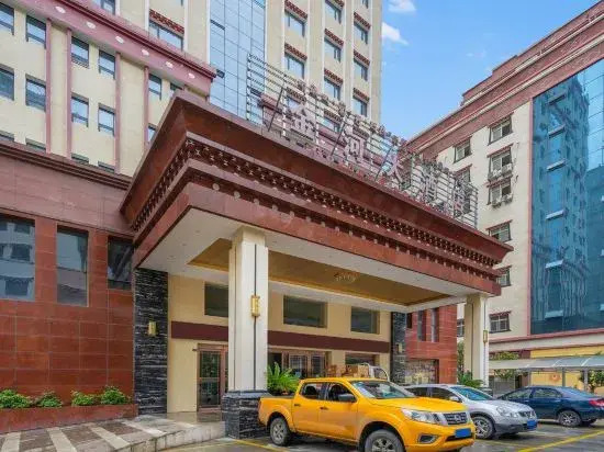 Данба: Golden River Hotel