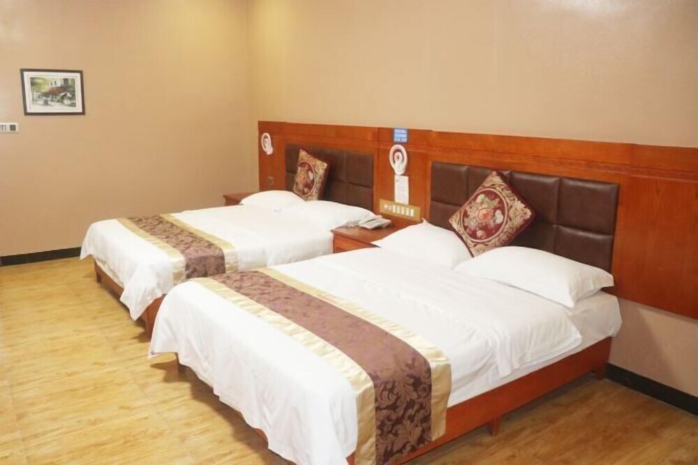 Фошань: Zhen Jiu Xiang Hotel