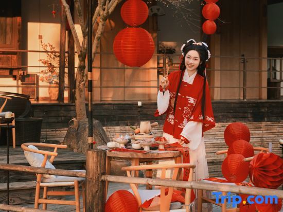 Хуаншань: Hongcun Tachuan Academy · daotingxi zhumeisu
