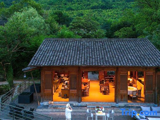 Хуаншань: Hongcun Tachuan Academy · daotingxi zhumeisu