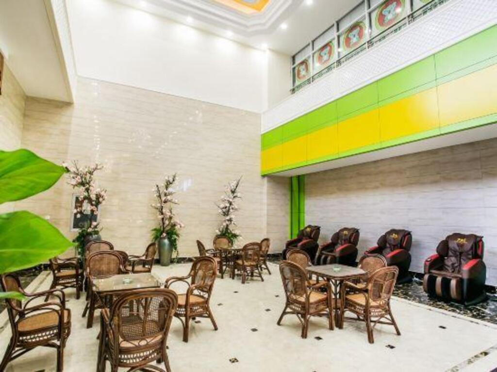 Шаоксинг: Vienna Hotel (Shaoxing Paojiang)