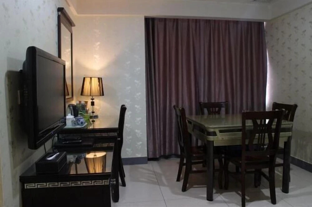 Чжаоцин: Dengfeng Hotel (Jiefang North Road Branch)