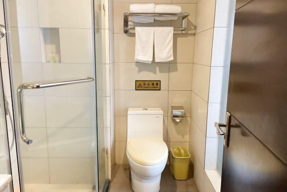 Чжаоцин: Dengfeng Hotel (Jiefang North Road Branch)